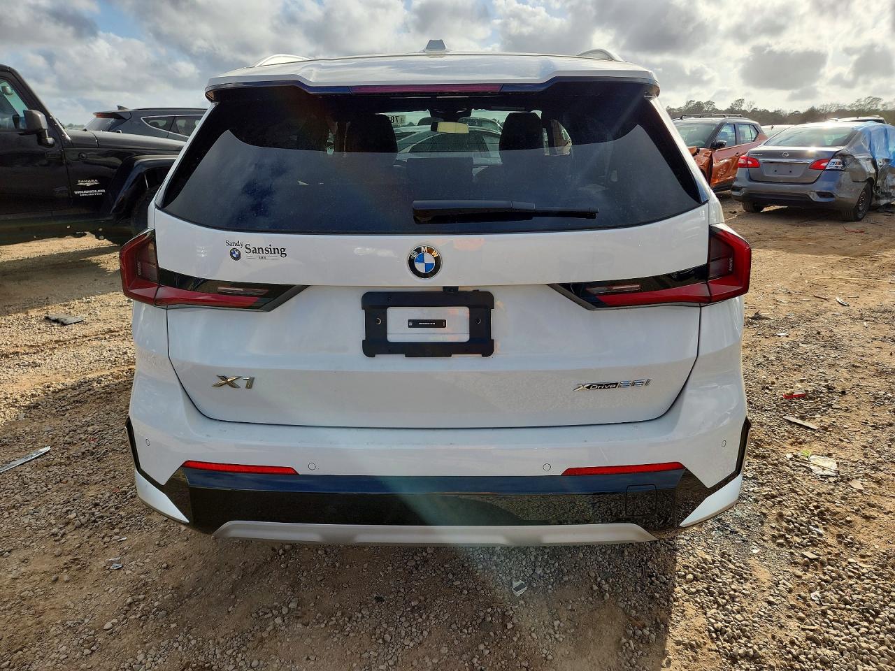 WBX73EF03S5105702 · 2025 BMW X1 · 6/13