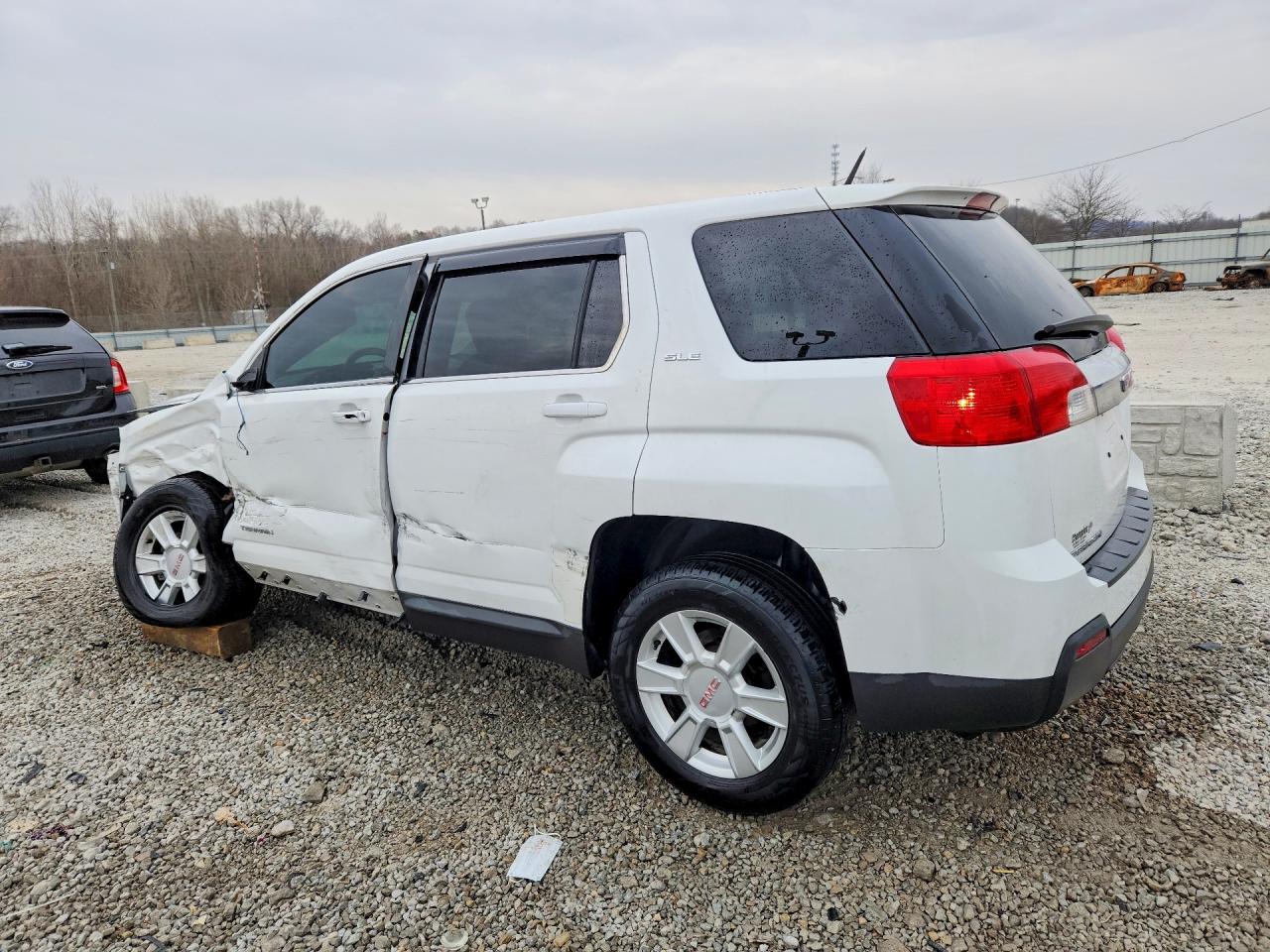 2GKALMEK3D6150960 · 2013 GMC TERRAIN · 2/14