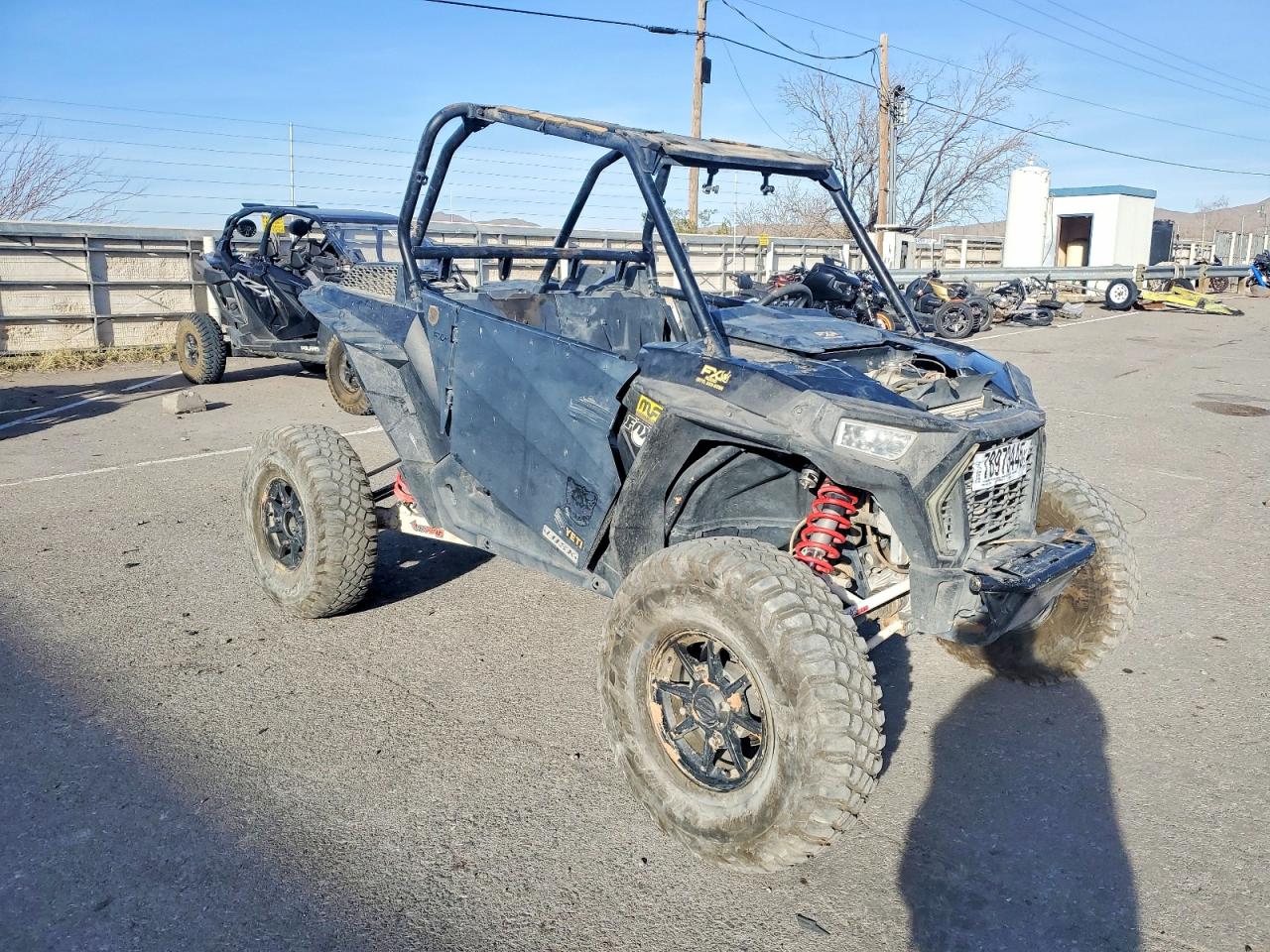 3NSVDE929GF460327 · 2016 POLARIS RZR