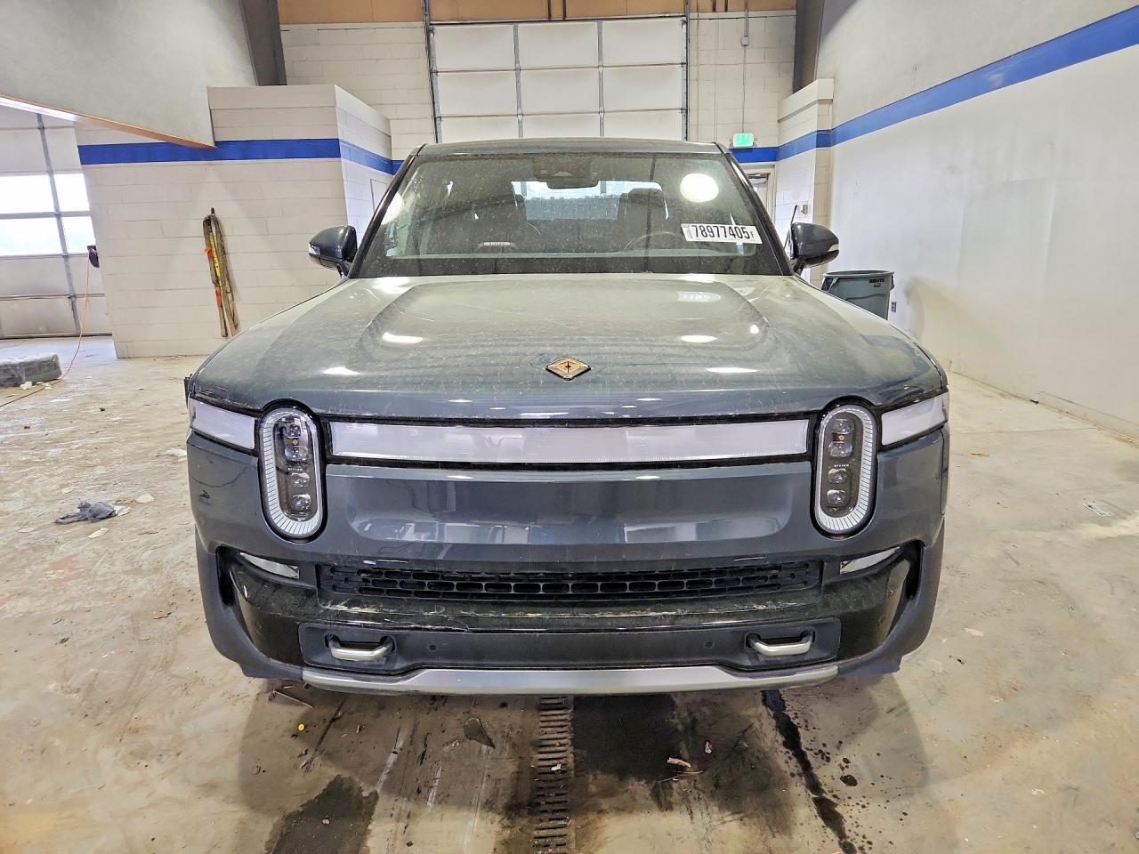 7FCTGAAA6NN007772 · 2022 RIVIAN R1T · 5/13