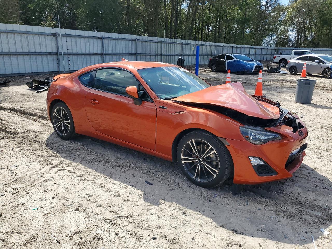 JF1ZNAA13E9705387 · 2014 SCION FR-S · 4/12