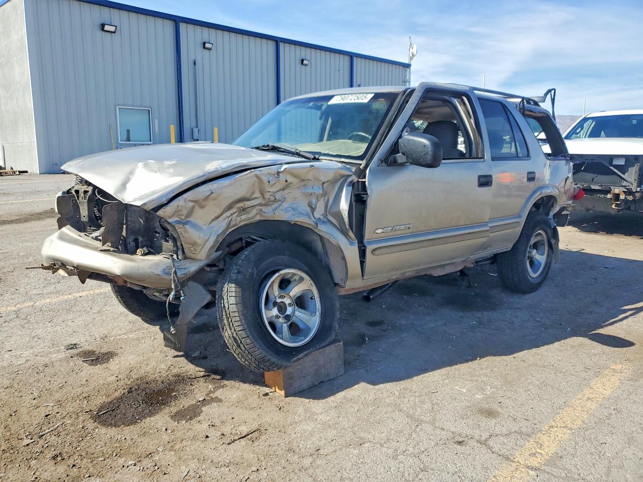 1GNCS13X24K157696 · 2004 CHEVROLET BLAZER