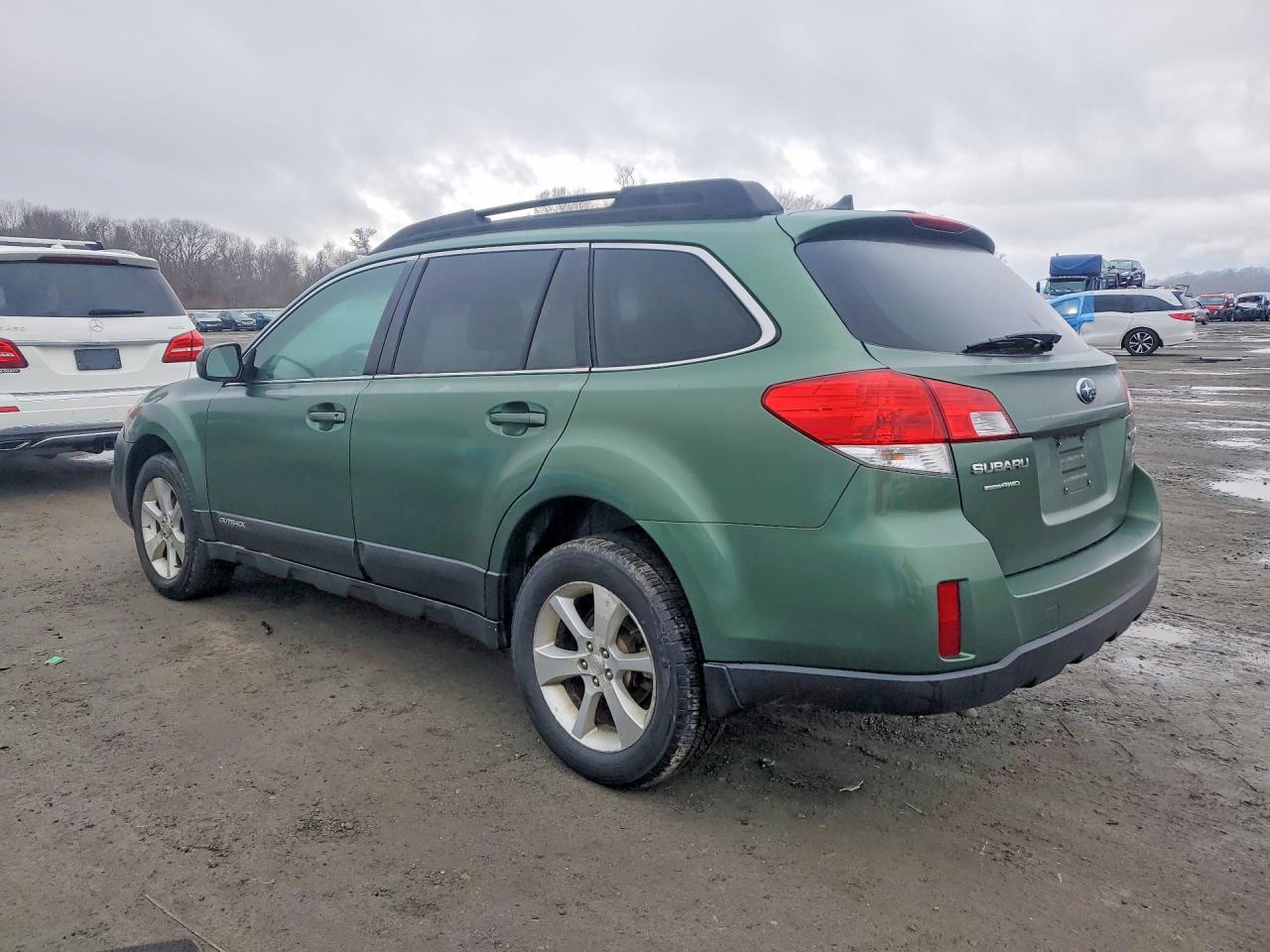 4S4BRBJC3D3313191 · 2013 SUBARU OUTBACK · 2/13