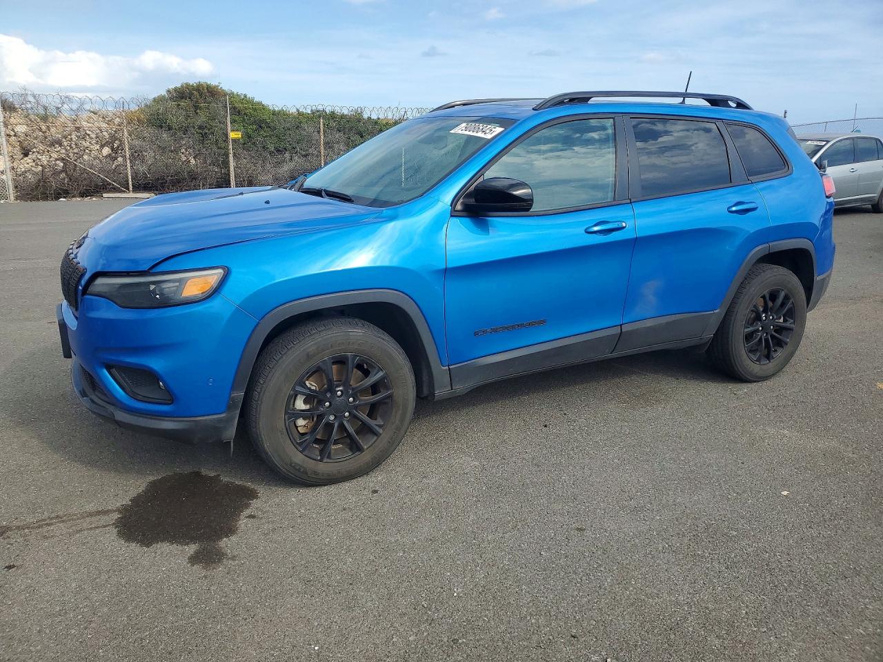 1C4PJMMB8PD102826 · 2023 JEEP CHEROKEE