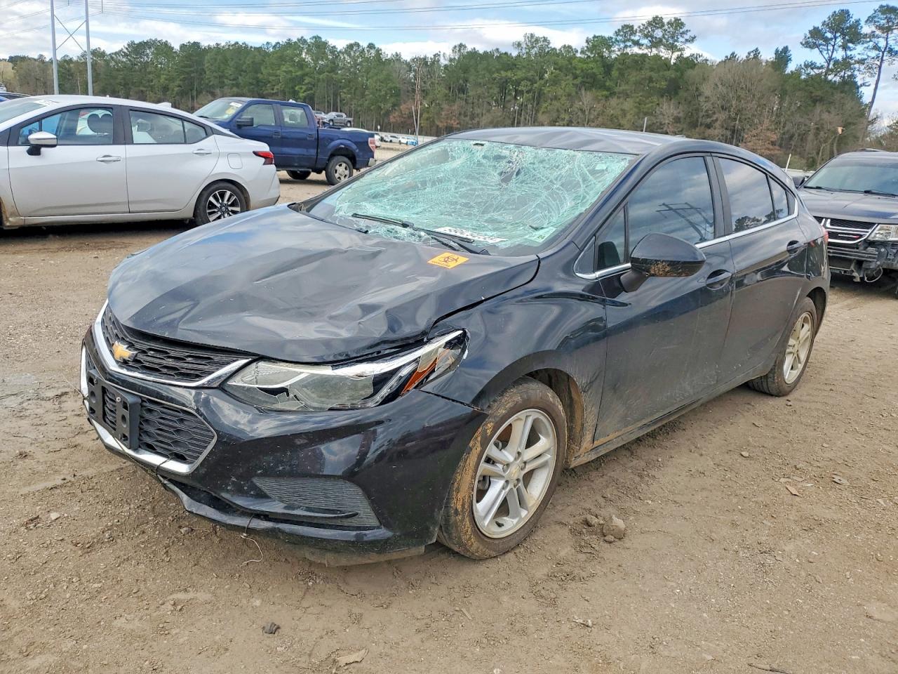 3G1BE6SM2HS551475 · 2017 CHEVROLET CRUZE LT