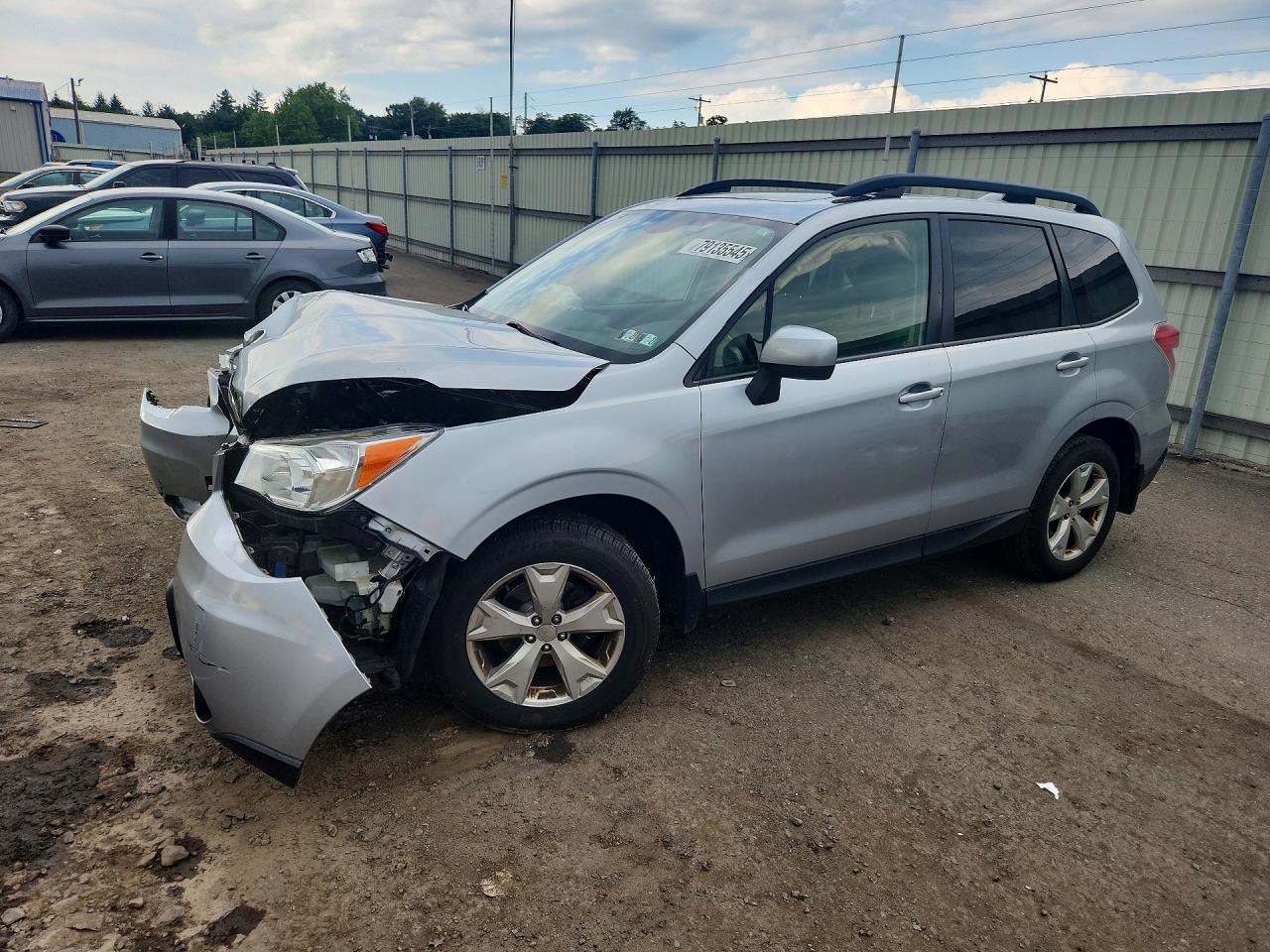 JF2SJAFC3GH472879 · 2016 SUBARU FORESTER