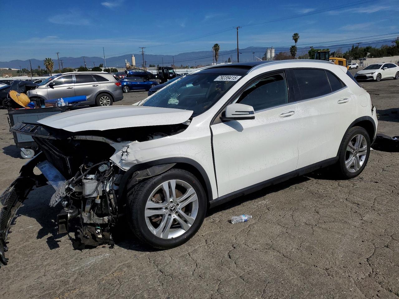 WDCTG4GB5JJ528758 · 2018 MERCEDES-BENZ GLA