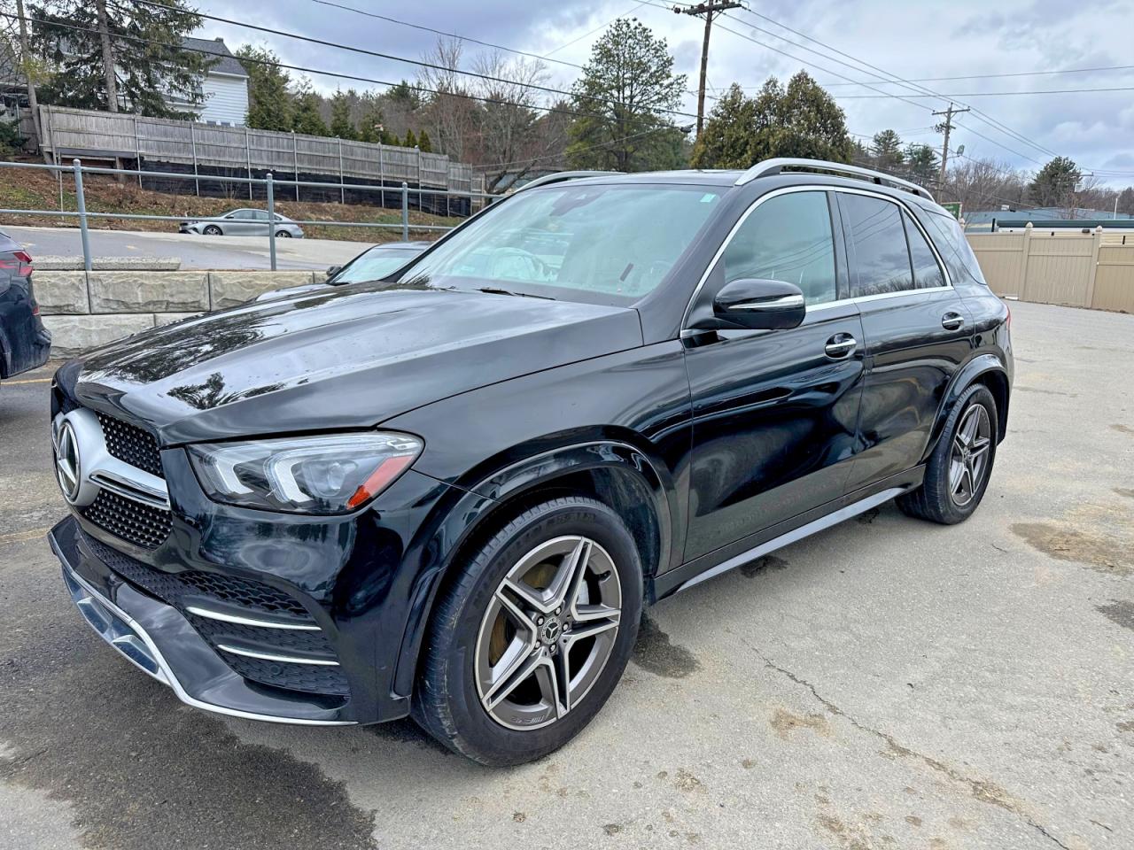 4JGFB4KB1MA472875 · 2021 MERCEDES-BENZ GLE