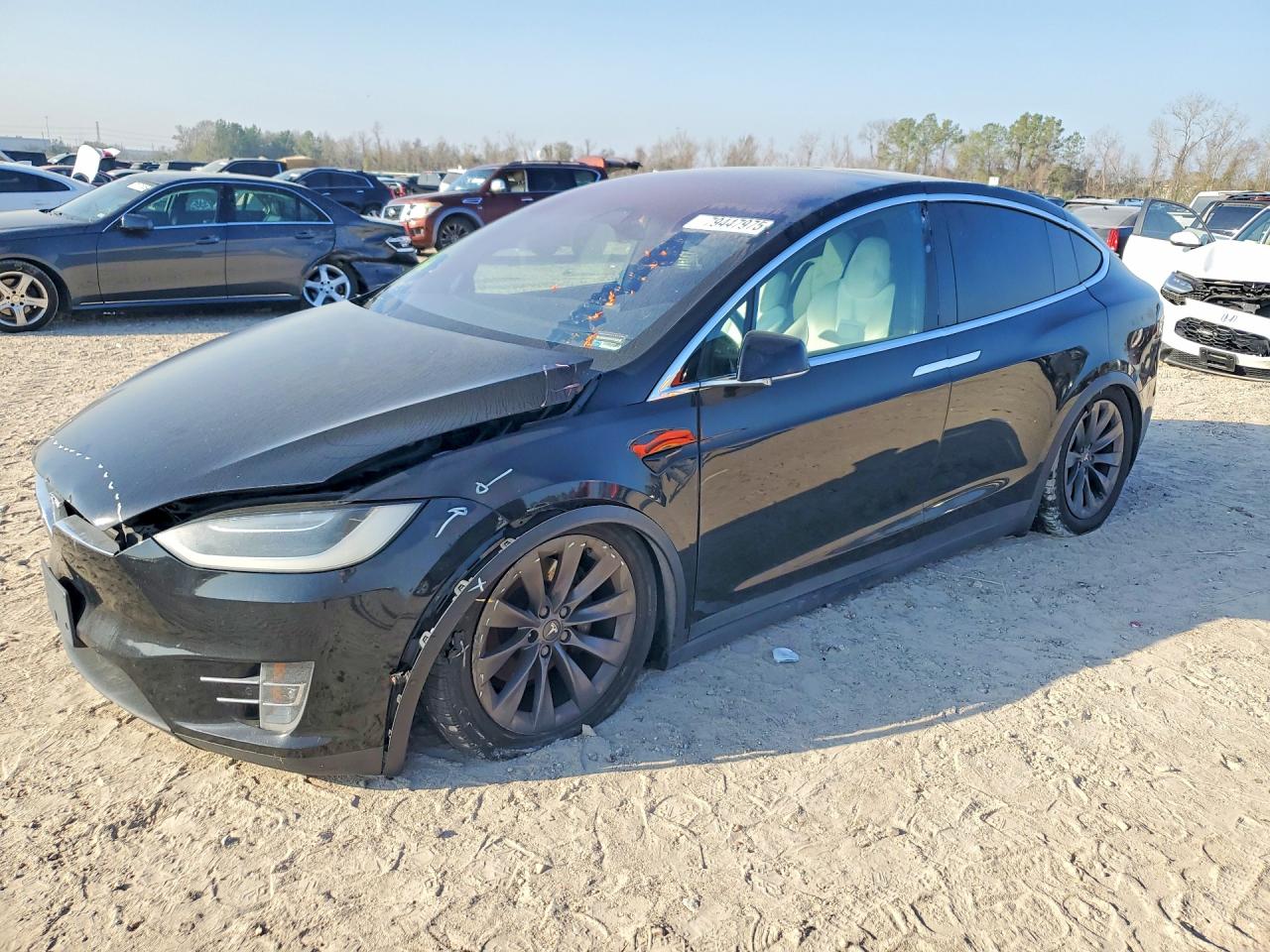 5YJXCDE26HF056769 · 2017 TESLA MODEL X