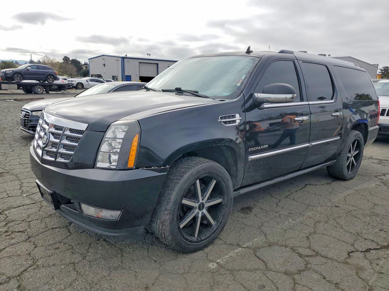 1GYS4JEF8BR298631 · 2011 CADILLAC ESCALADE