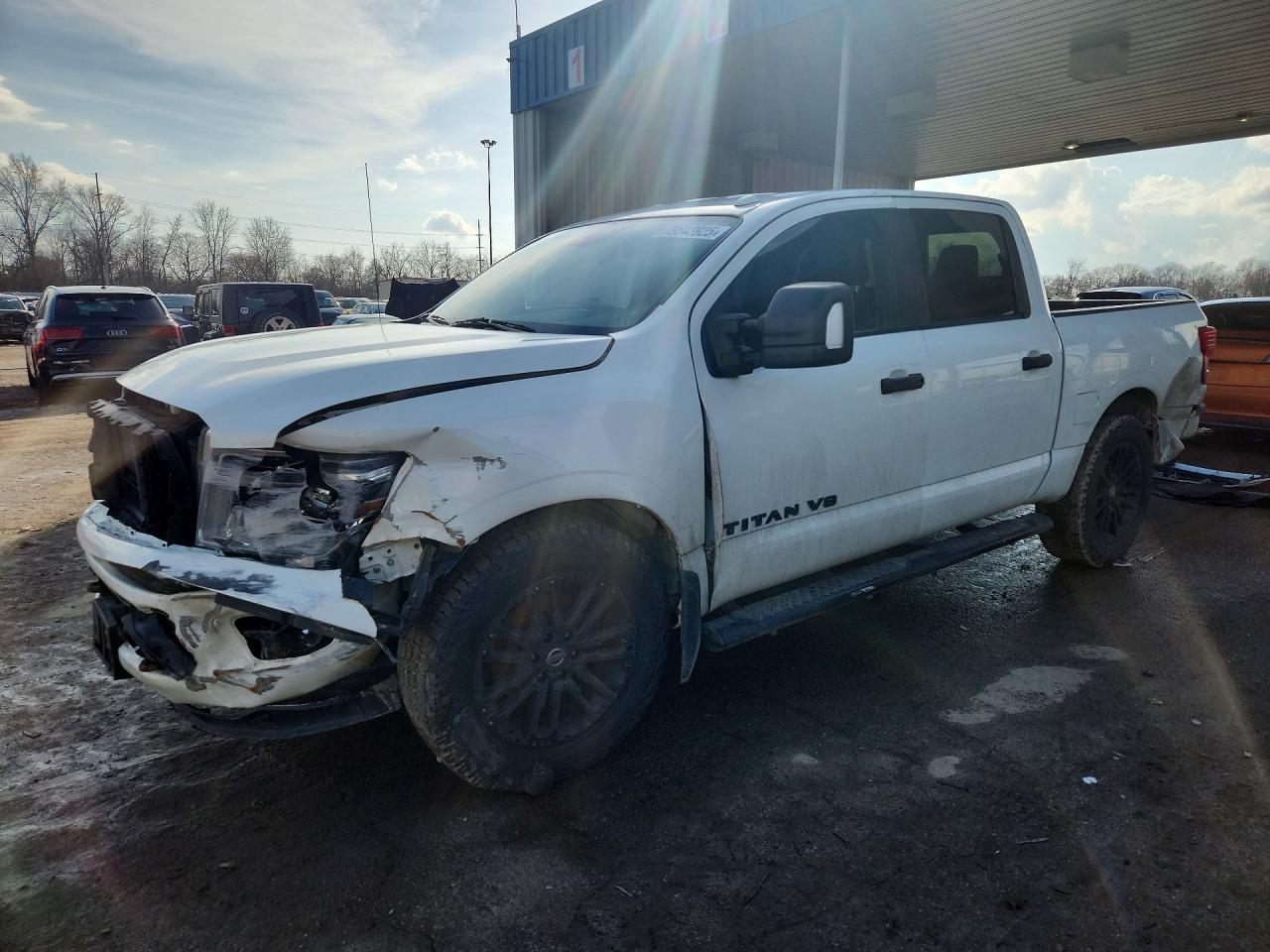 1N6AA1E5XJN516539 · 2018 NISSAN TITAN