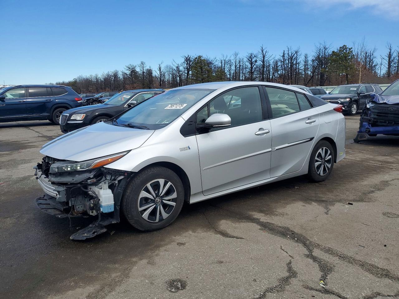 JTDKARFP9H3005738 · 2017 TOYOTA PRIUS PRIME