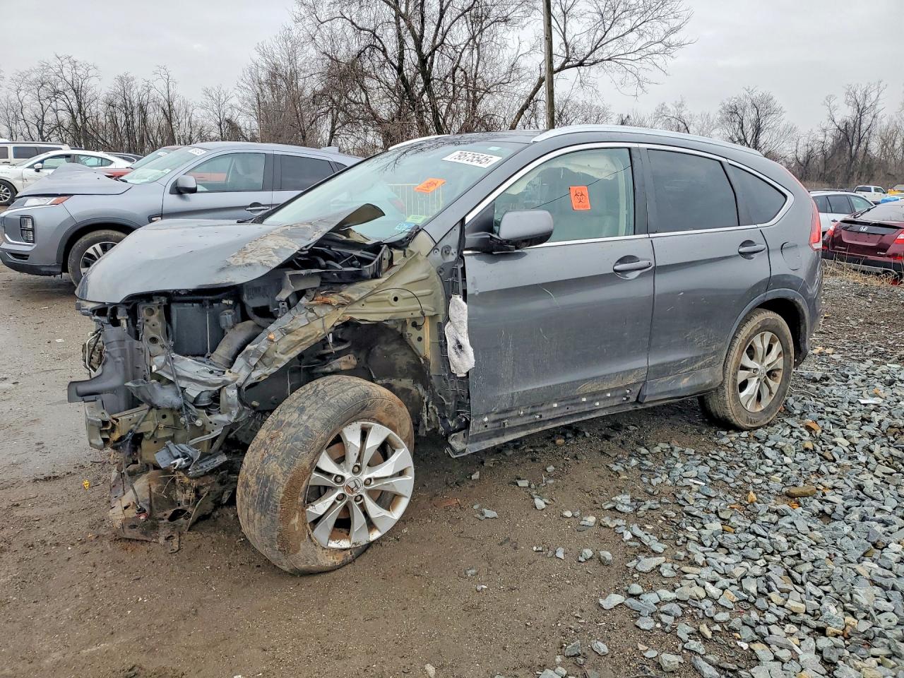 5J6RM4H75DL002006 · 2013 HONDA CR-V