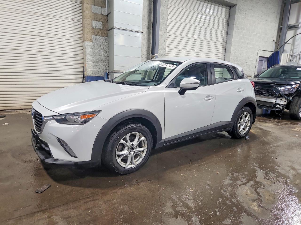 JM1DKBC78G0114581 · 2016 MAZDA CX-3