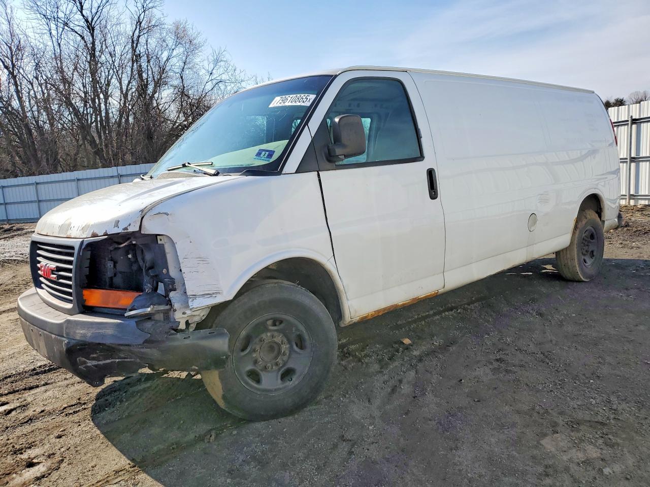 1GTZ7UCA8B1117420 · 2011 GMC SAVANA