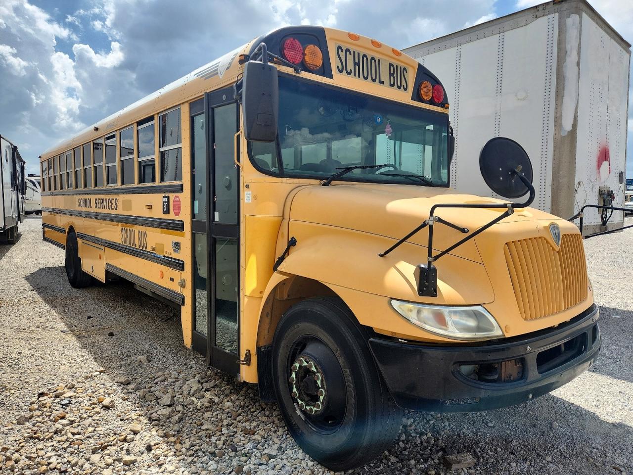 4DRBUSKN5AB236243 · 2010 IC CORPORATION BUS