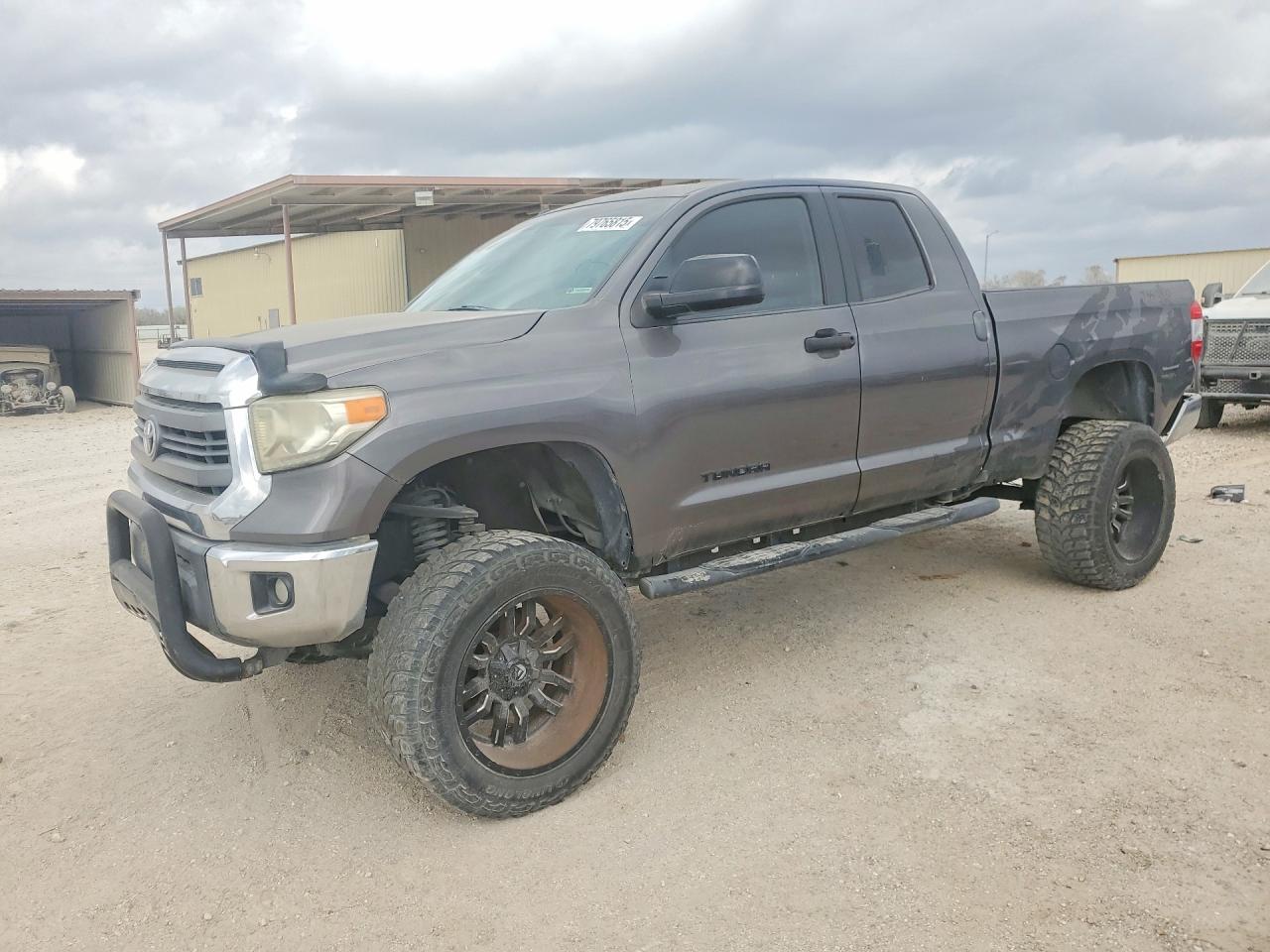 5TFRM5F17EX076497 · 2014 TOYOTA TUNDRA