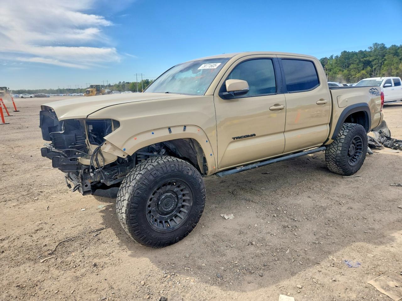 5TFCZ5AN1JX147849 · 2018 TOYOTA TACOMA