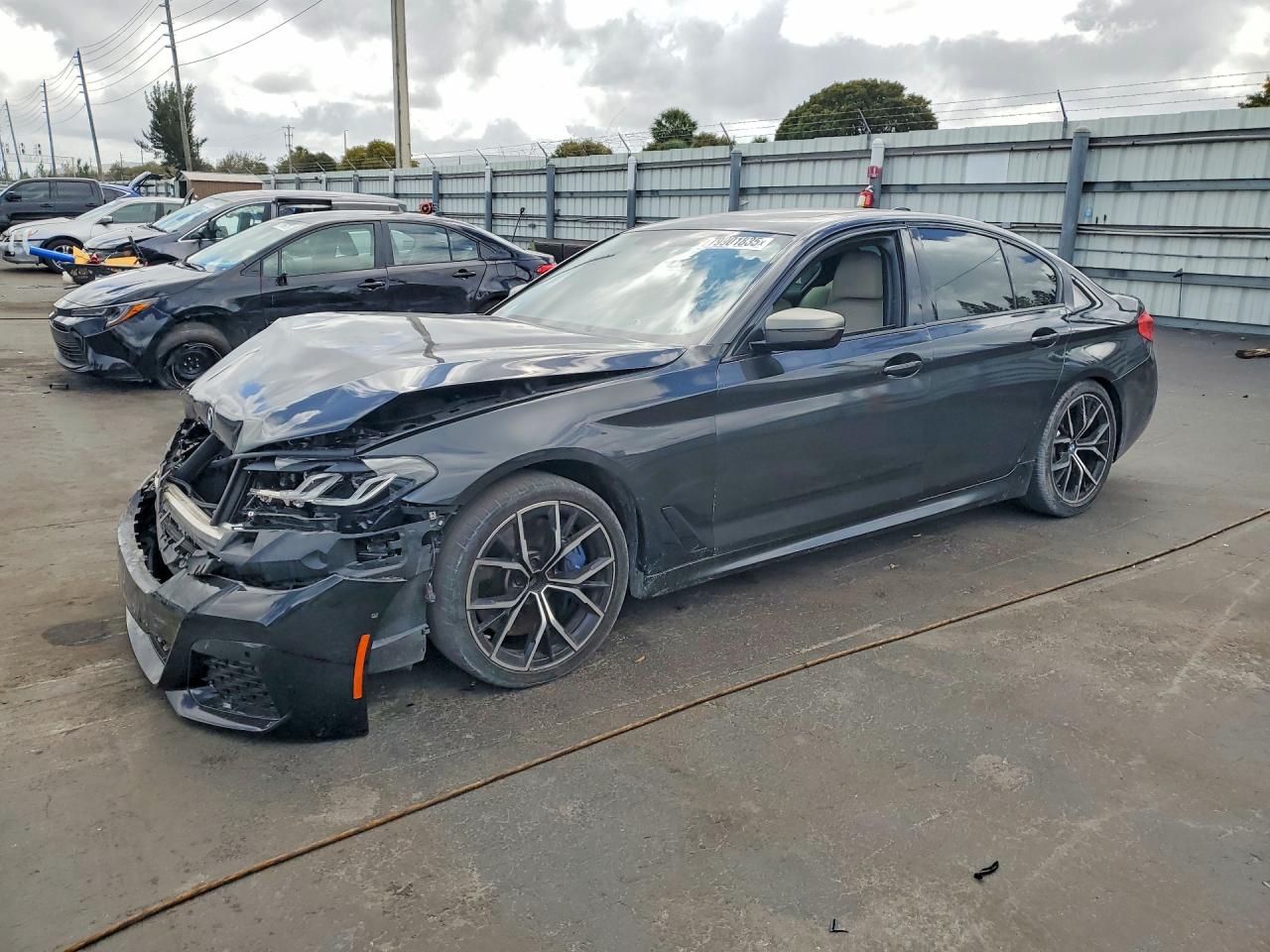 WBA13BK03MCG26571 · 2021 BMW M550XI