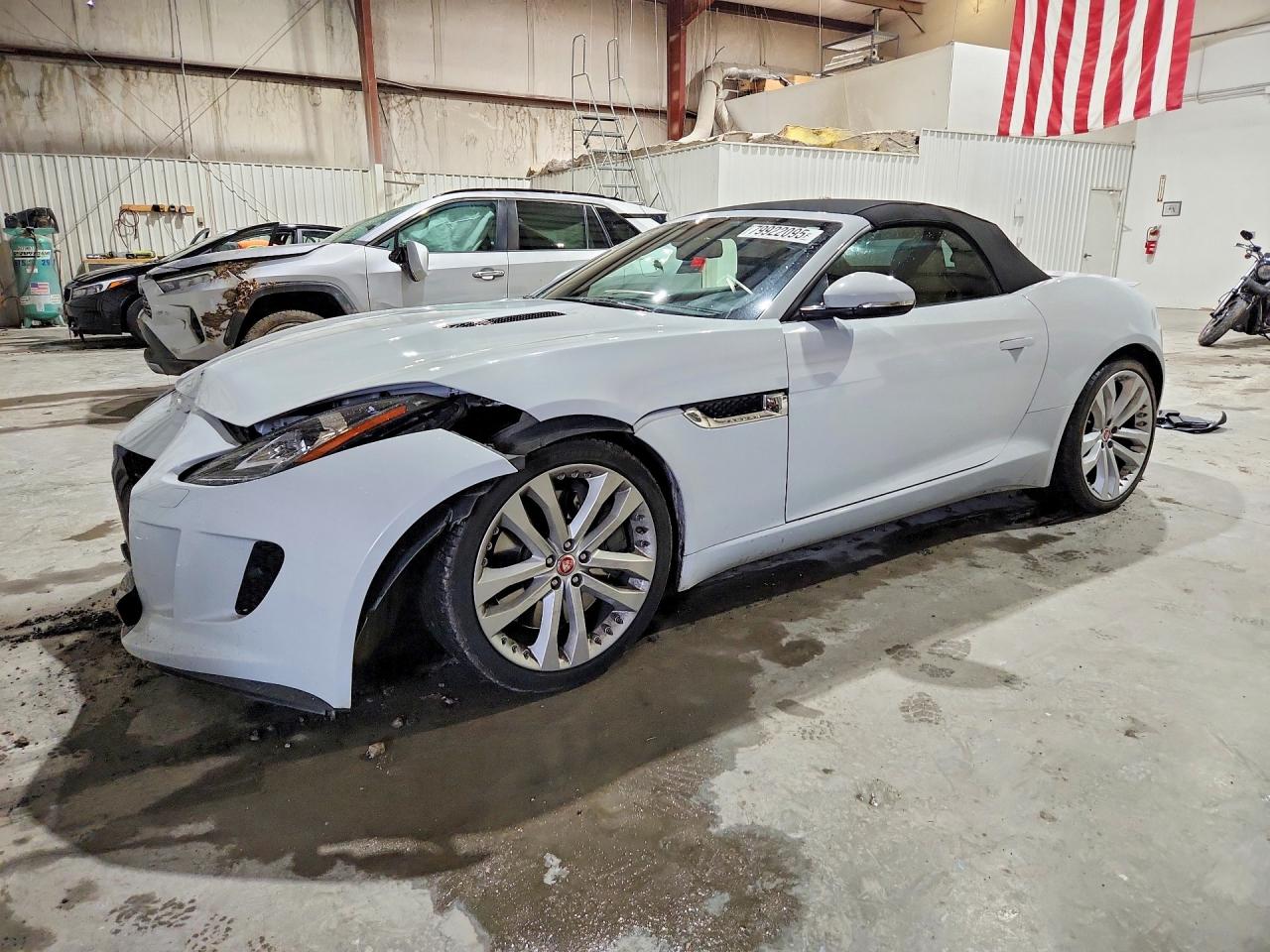 SAJWA6FU9G8K29813 · 2016 JAGUAR F-TYPE