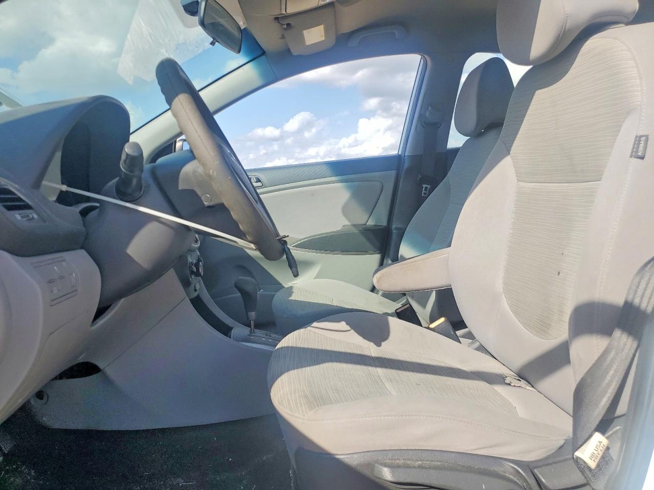 KMHCT4AE1GU060020 · 2016 HYUNDAI ACCENT · 7/12