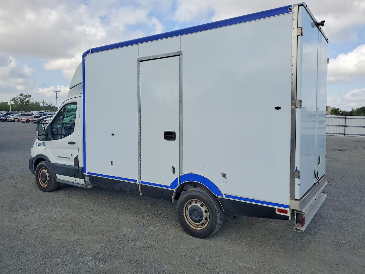 1FDBW5Z82LKA95565 · 2020 FORD TRANSIT · 2/13