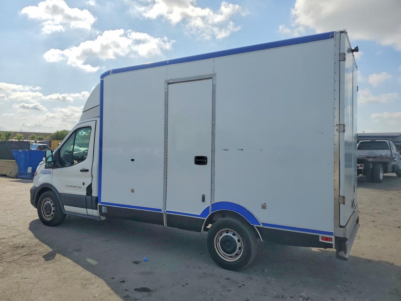 1FDBW5Z81LKB11478 · 2020 FORD TRANSIT · 2/13