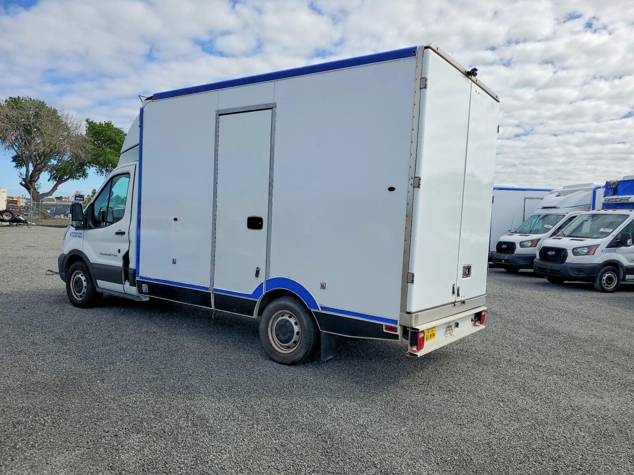 1FDBW5Z87LKB11484 · 2020 FORD TRANSIT · 2/13