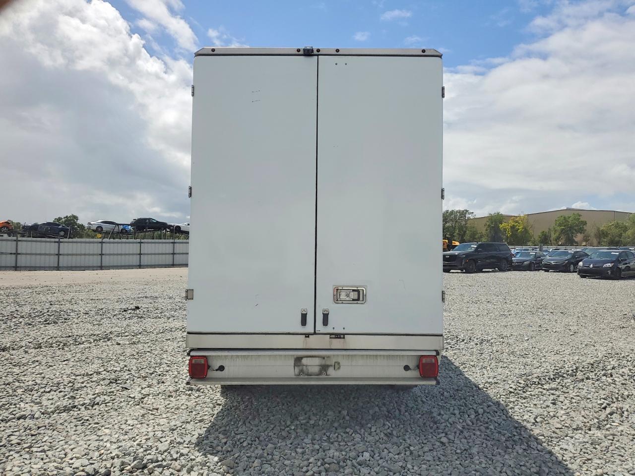 1FDBW5Z87LKB24932 · 2020 FORD TRANSIT · 6/13