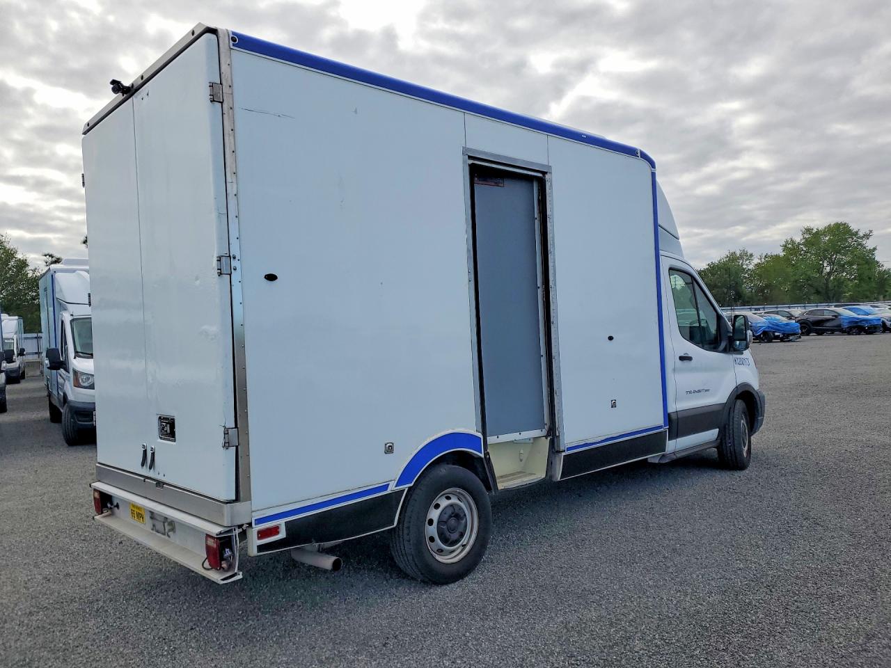 1FDBW5Z86LKB30317 · 2020 FORD TRANSIT · 3/13