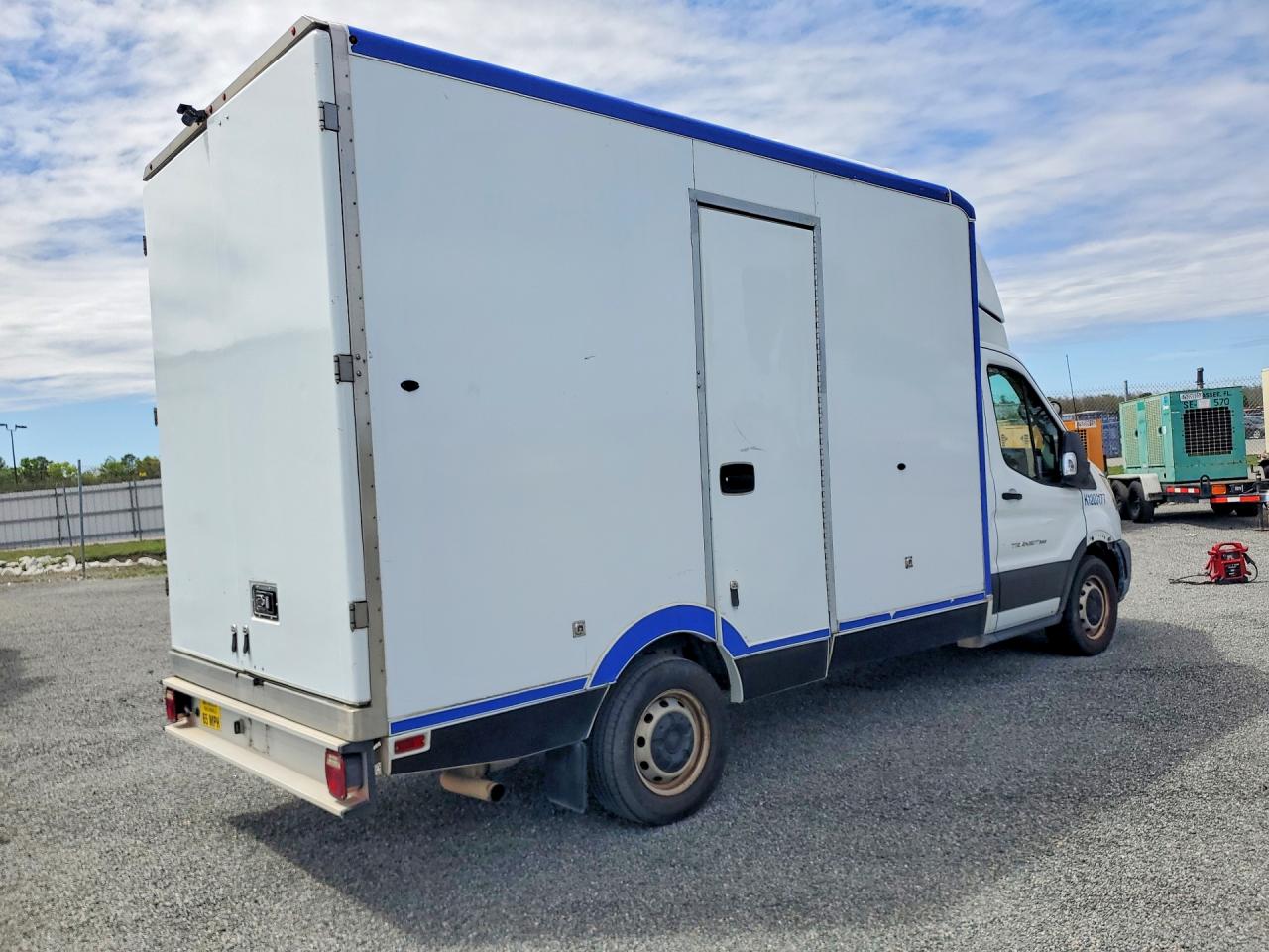 1FDBW5Z88LKB30321 · 2020 FORD TRANSIT · 3/13