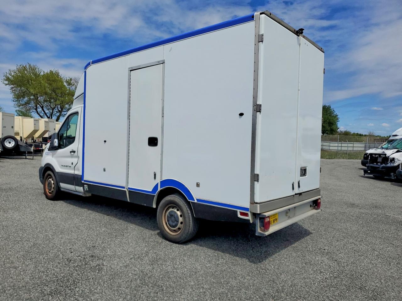 1FDBW5Z88LKB30321 · 2020 FORD TRANSIT · 2/13