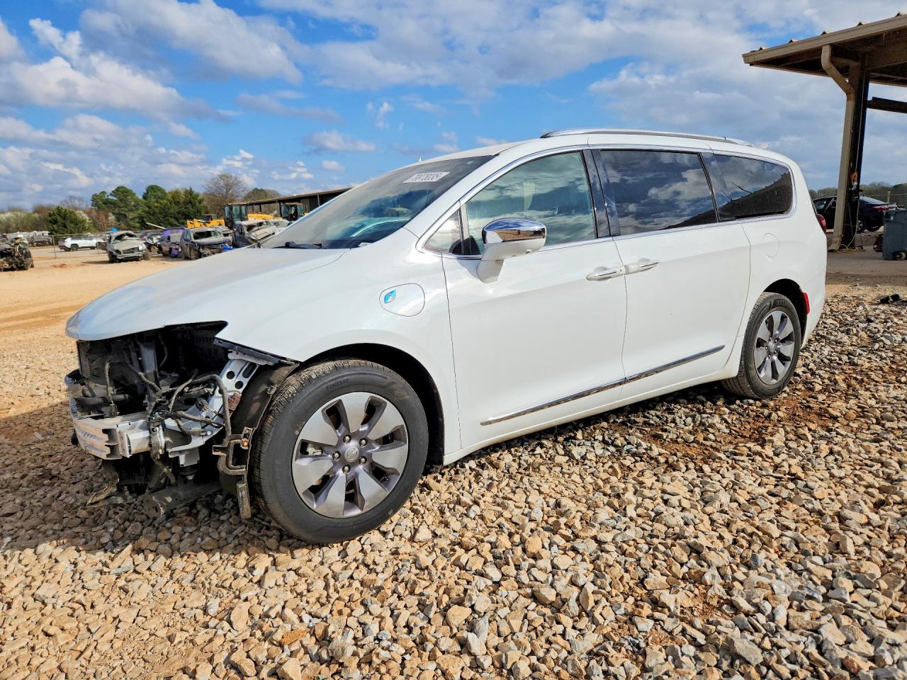 2C4RC1N74LR251169 · 2020 CHRYSLER PACIFICA