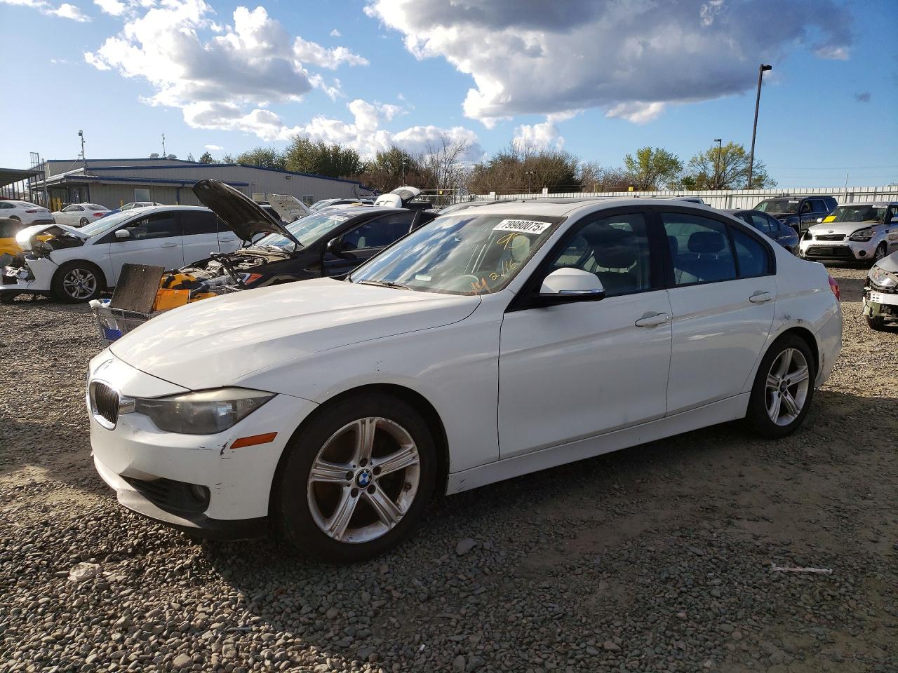 WBA3C1C57EK110716 · 2014 BMW 328