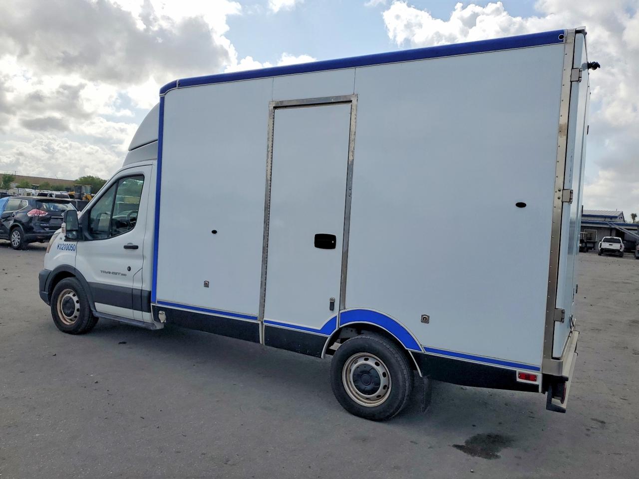1FDBW5Z81LKB80333 · 2020 FORD TRANSIT · 2/13