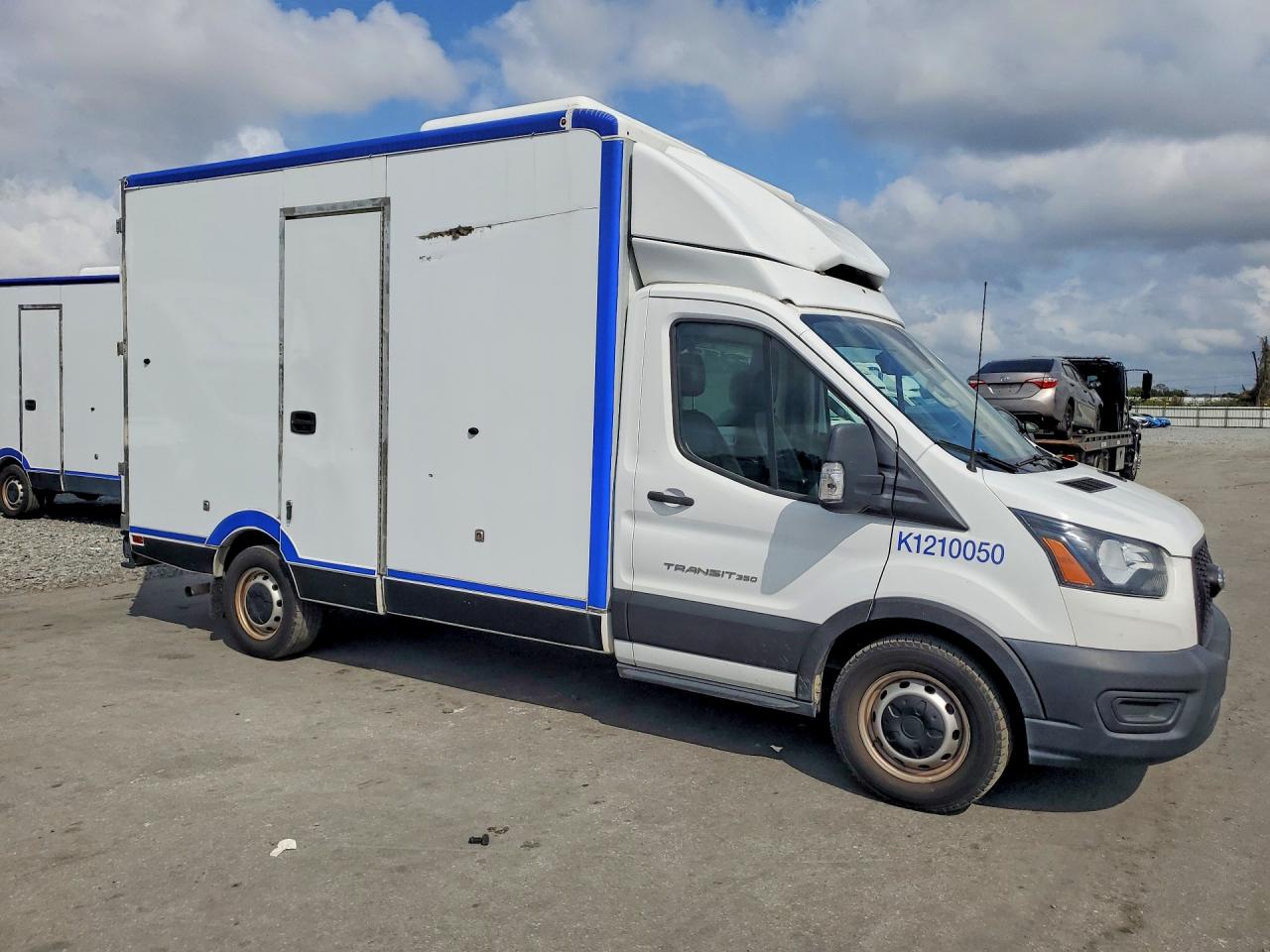 1FDBW5Z81LKB80333 · 2020 FORD TRANSIT · 4/13