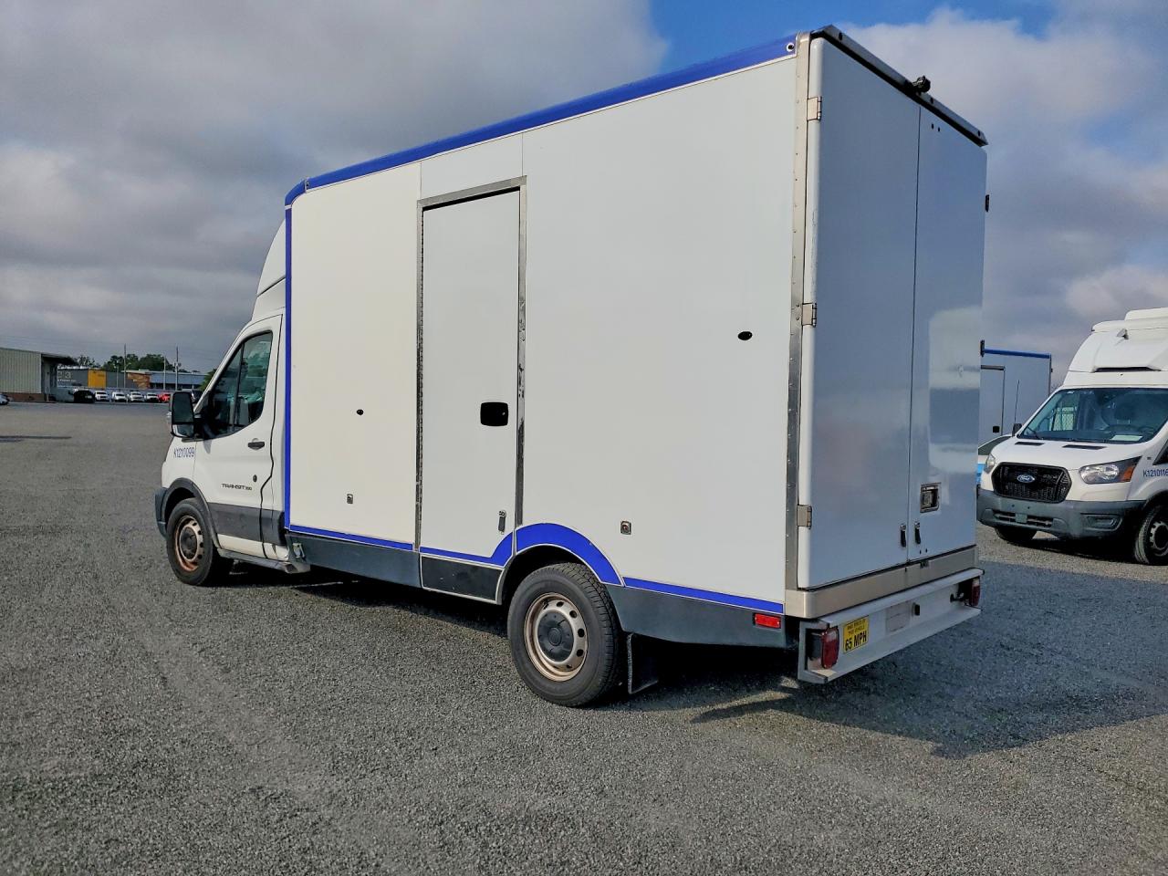 1FDBW5Z8XMKA80071 · 2021 FORD TRANSIT · 2/13