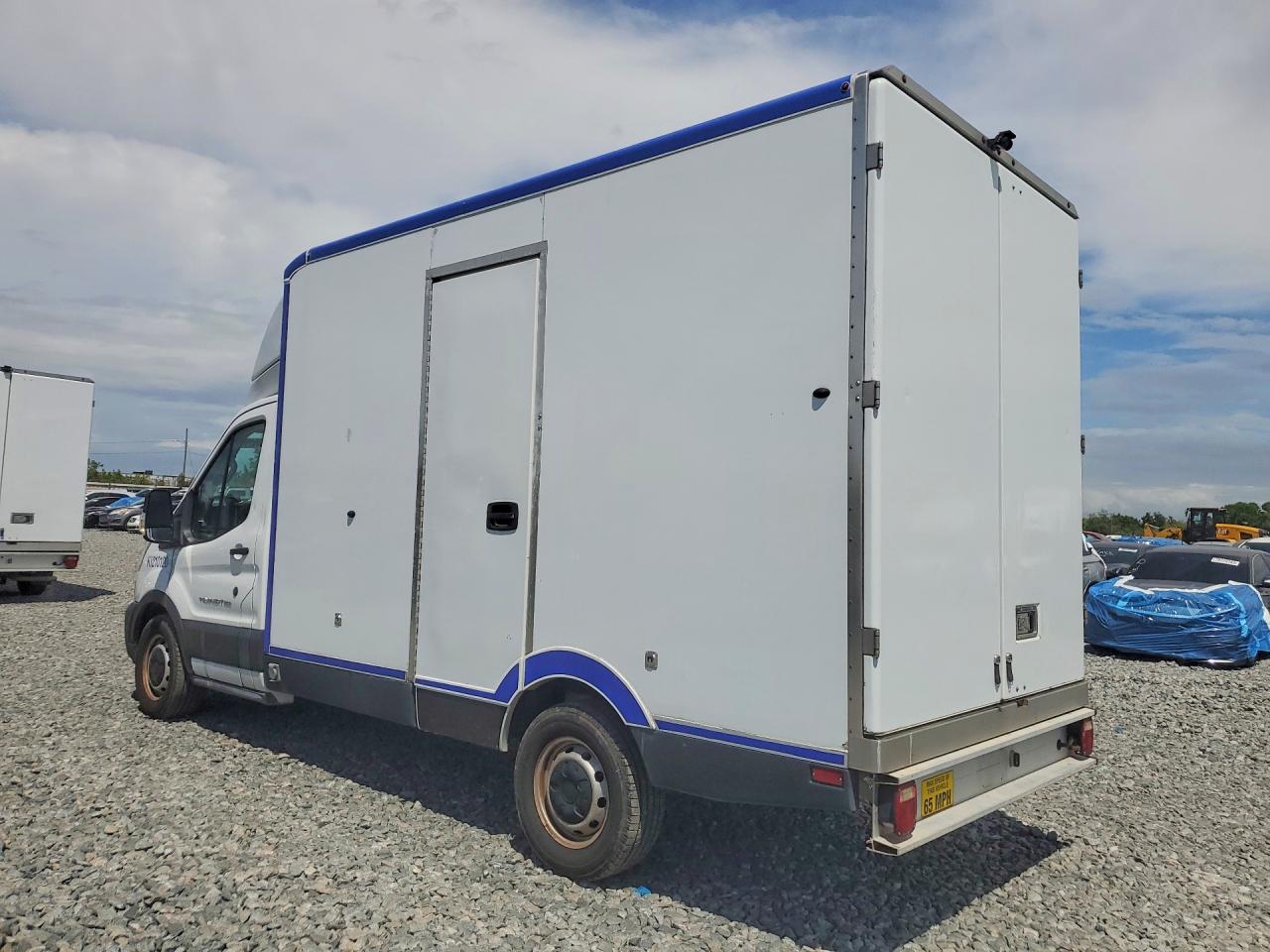 1FDBW5Z85MKA79927 · 2021 FORD TRANSIT · 2/13