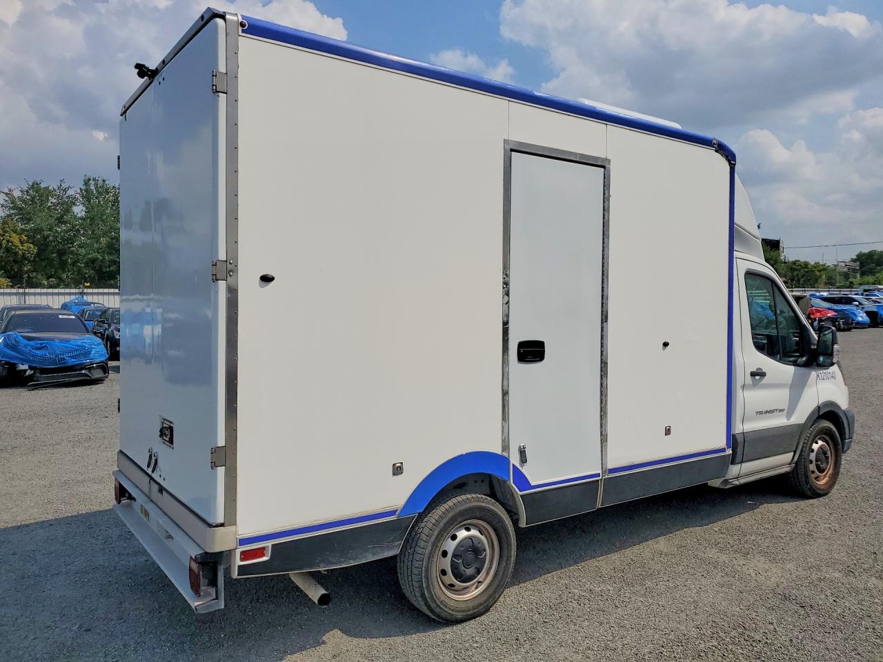 1FDBW5Z88MKA84393 · 2021 FORD TRANSIT · 3/13