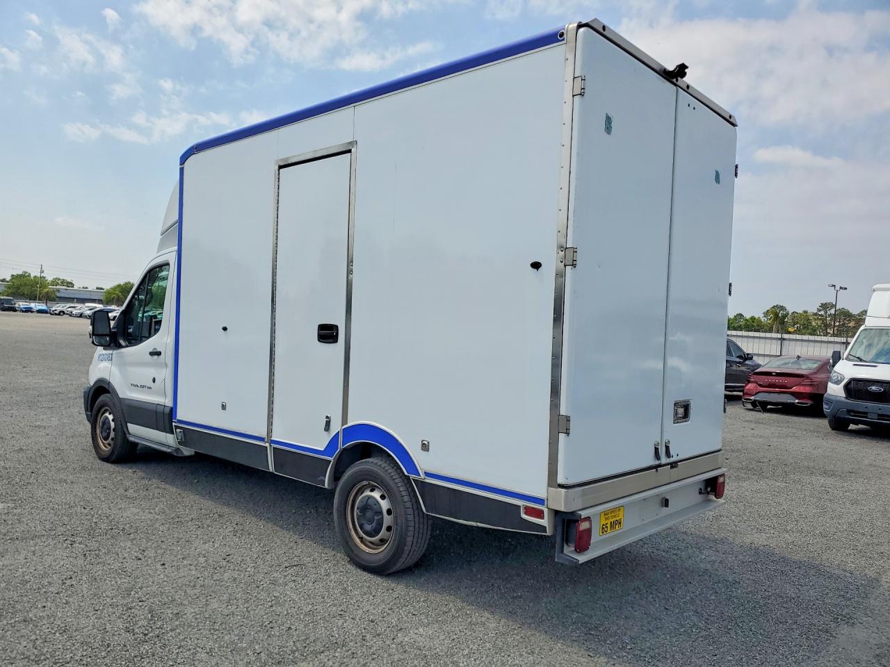 1FDBW5Z87MKA84319 · 2021 FORD TRANSIT · 2/13