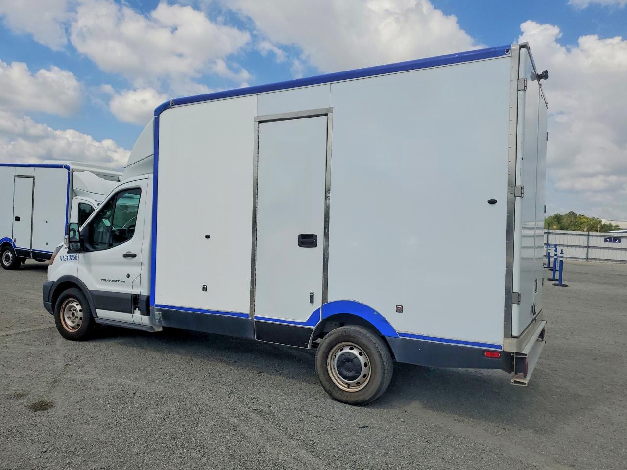 1FDBW5Z80MKA84307 · 2021 FORD TRANSIT · 2/13