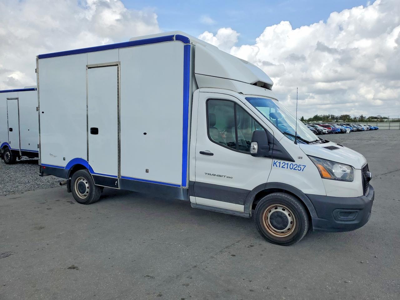 1FDBW5Z85MKA84383 · 2021 FORD TRANSIT · 4/13