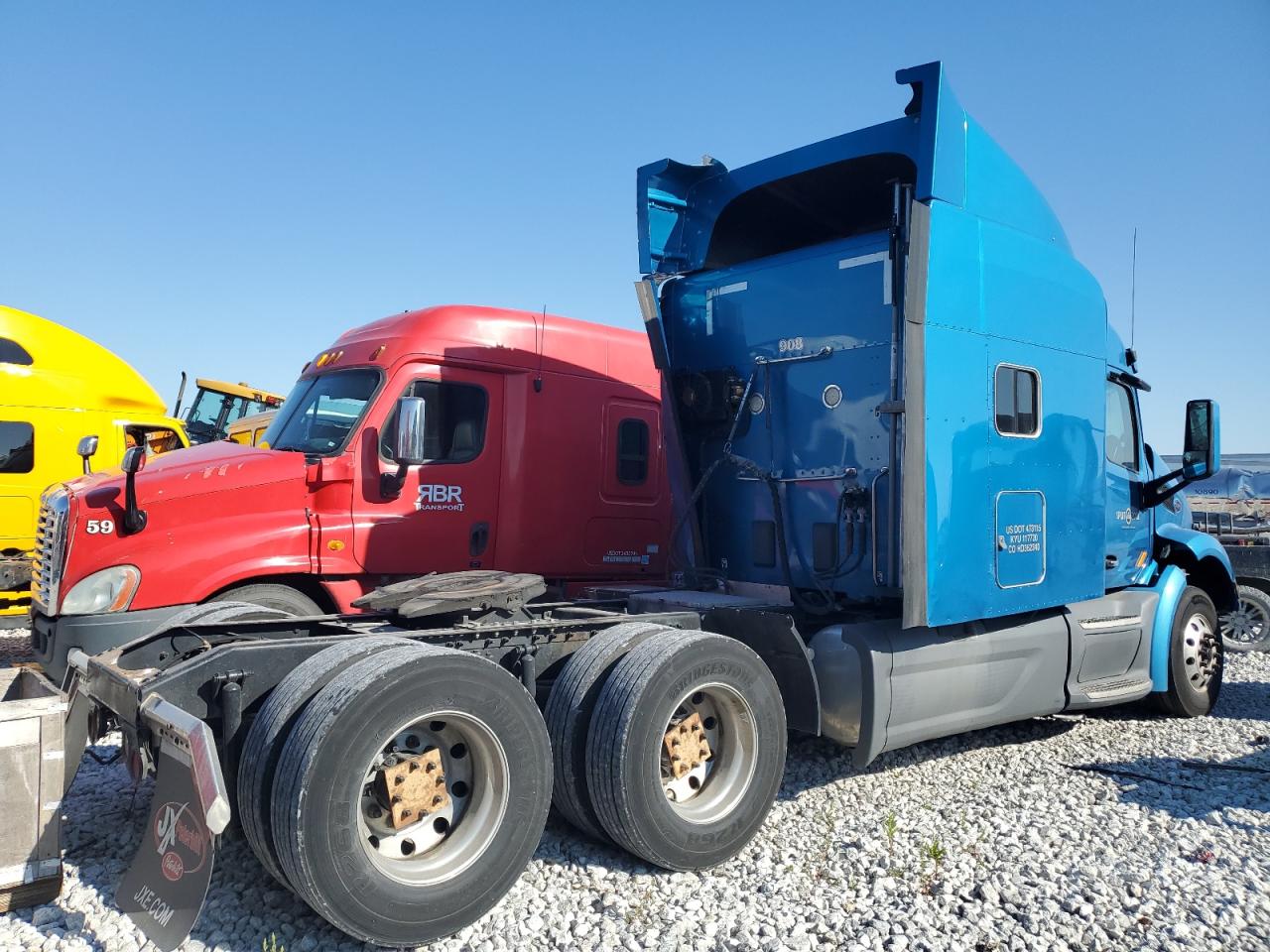 1XPBD49X2HD362340 · 2017 PETERBILT 579 · 4/10