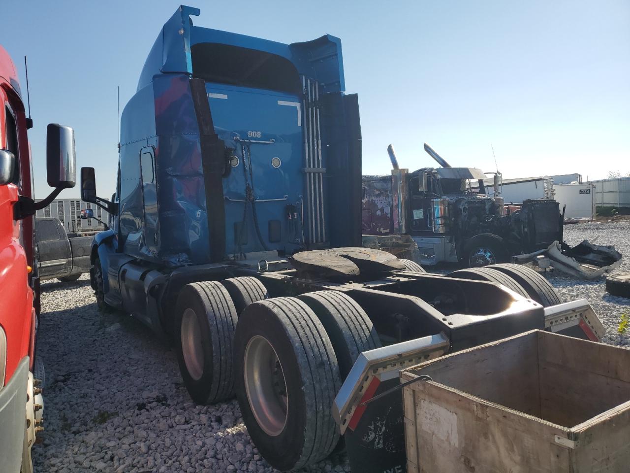 1XPBD49X2HD362340 · 2017 PETERBILT 579 · 3/10
