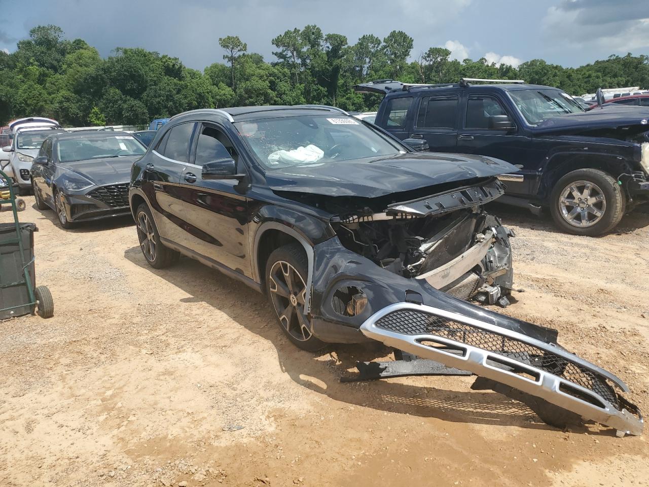WDCTG4EB3KJ578174 · 2019 MERCEDES-BENZ GLA · 4/12