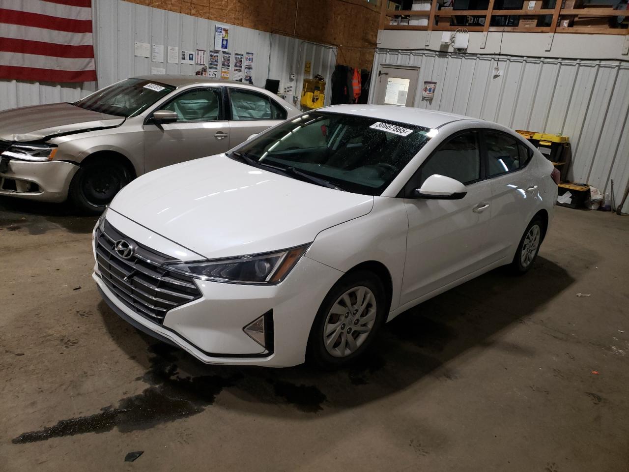 5NPD74LF3KH442524 · 2019 HYUNDAI ELANTRA
