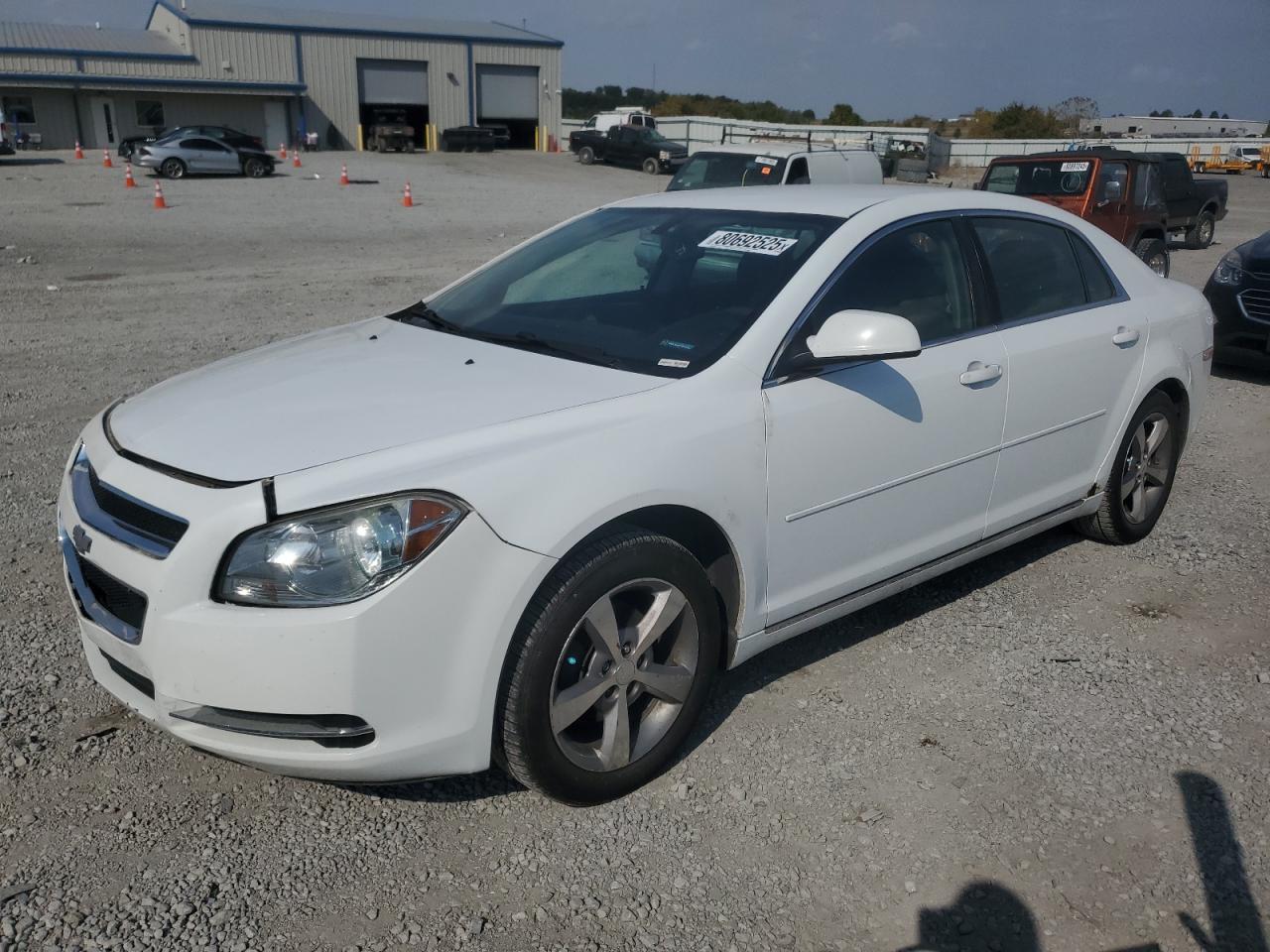 1G1ZC5E14BF260844 · 2011 CHEVROLET MALIBU