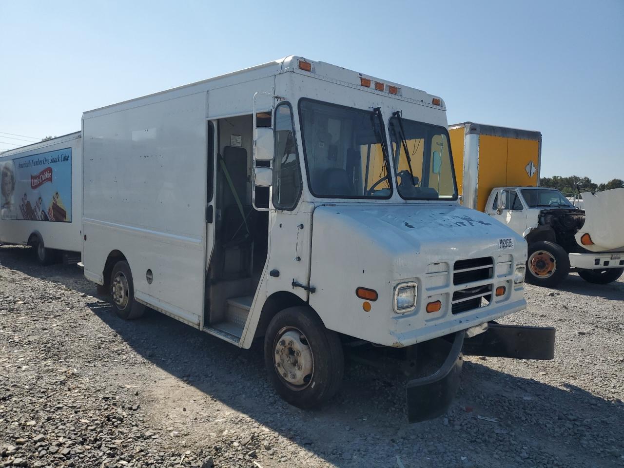 4UZABJCP04CM89013 · 2004 FREIGHTLINER MT45