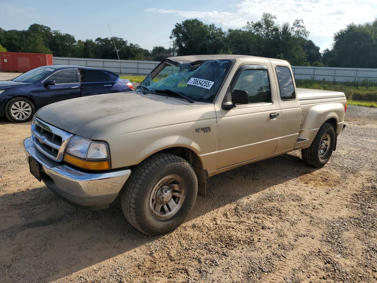1FTYR14V7XPA20462 · 1999 FORD RANGER