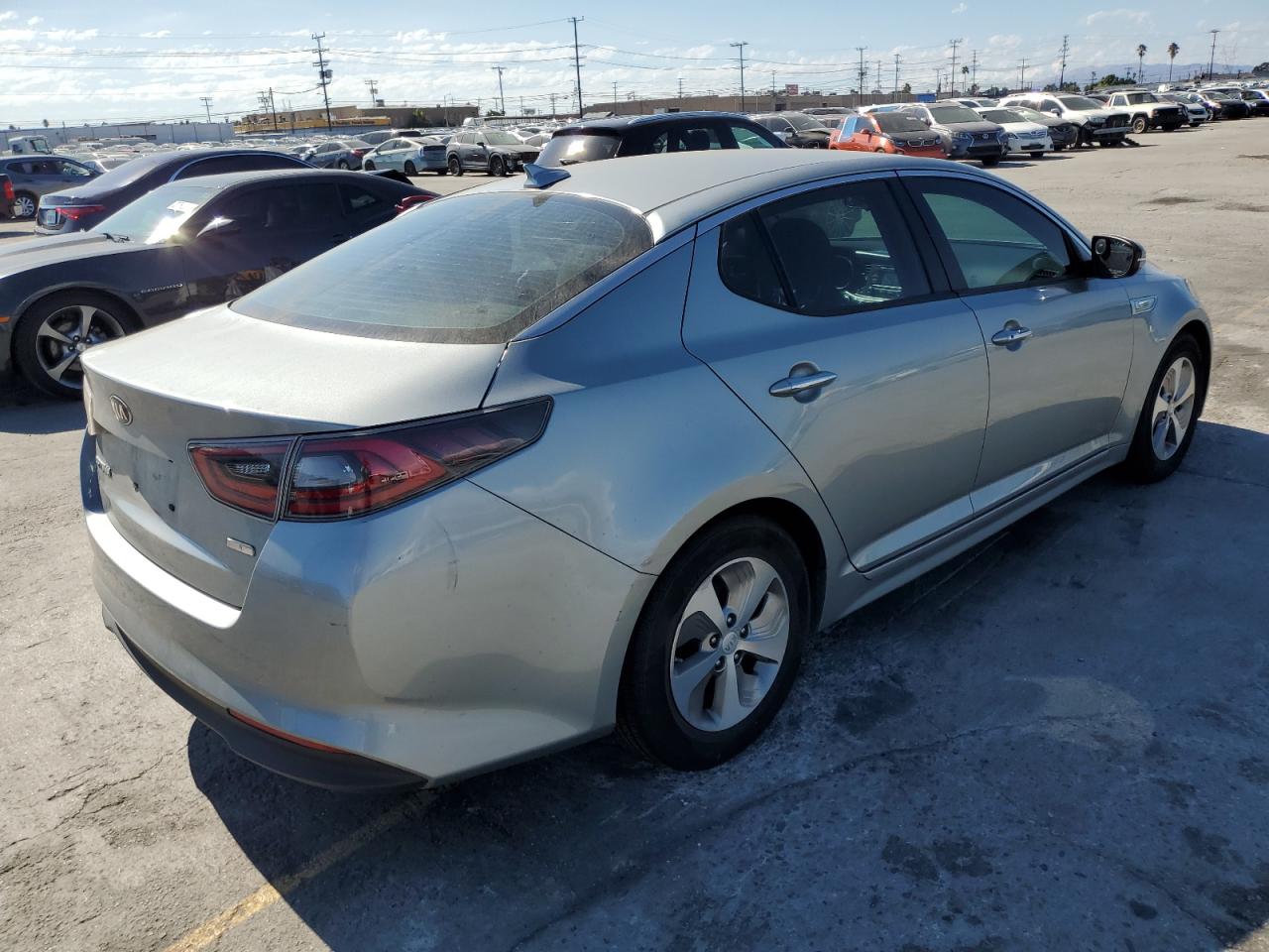KNAGM4AD0F5089668 · 2015 KIA OPTIMA · 3/12